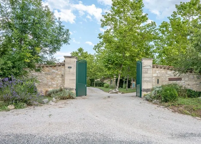 Daramousque Et بيت للعطل مونكلار دو كيارْسي