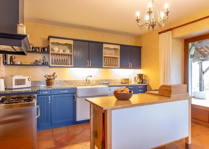 Daramousque Et مونكلار دو كيارْسي