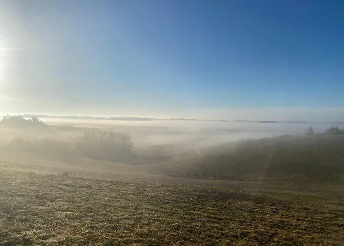 Daramousque Et بيت للعطل مونكلار دو كيارْسي